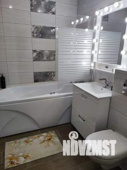 1-к квартира, посуточно, 40м2, 2/16 этаж