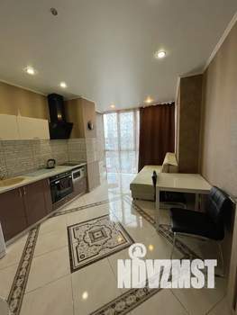 Студия квартира, посуточно, 38м2, 5/9 этаж