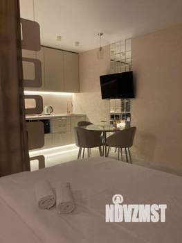 Студия квартира, посуточно, 33м2, 13/14 этаж