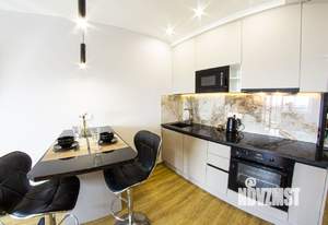 Студия квартира, посуточно, 34м2, 11/15 этаж