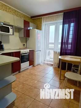 1-к квартира, посуточно, 40м2, 8/9 этаж