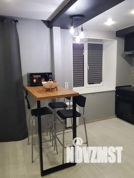 Студия квартира, посуточно, 30м2, 3/5 этаж