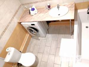 Студия квартира, посуточно, 35м2, 3/22 этаж