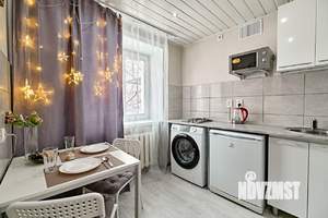 1-к квартира, посуточно, 32м2, 1/5 этаж