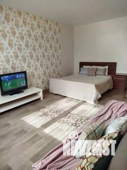 1-к квартира, посуточно, 50м2, 1/1 этаж