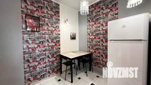 1-к квартира, посуточно, 38м2, 2/10 этаж