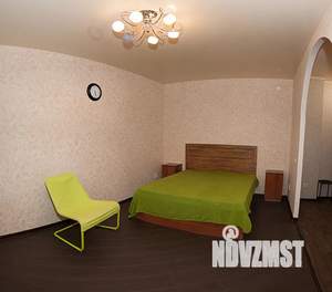 1-к квартира, посуточно, 35м2, 2/5 этаж