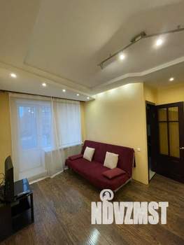 1-к квартира, посуточно, 38м2, 1/1 этаж