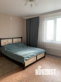 1-к квартира, посуточно, 42м2, 10/12 этаж