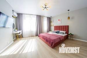 1-к квартира, посуточно, 42м2, 9/17 этаж