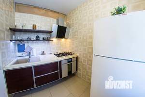 2-к квартира, посуточно, 52м2, 5/5 этаж
