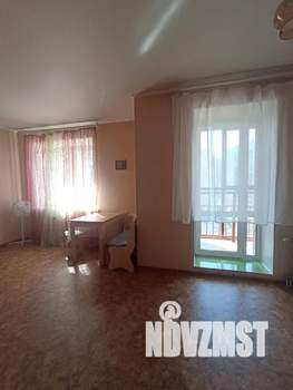 Студия квартира, посуточно, 40м2, 6/10 этаж