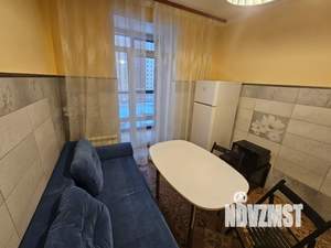 1-к квартира, посуточно, 40м2, 6/9 этаж