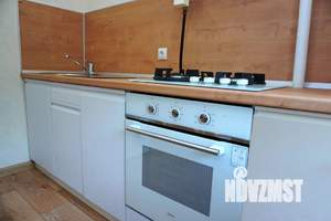 2-к квартира, посуточно, 46м2, 3/5 этаж