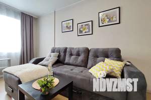 1-к квартира, посуточно, 35м2, 14/19 этаж