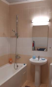 1-к квартира, на длительный срок, 56м2, 7/14 этаж