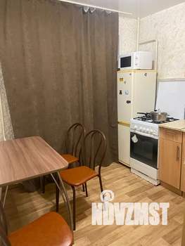 1-к квартира, посуточно, 32м2, 3/5 этаж