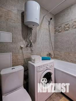 1-к квартира, посуточно, 40м2, 3/22 этаж