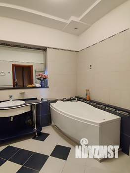 2-к квартира, на длительный срок, 130м2, 7/10 этаж