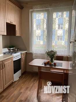 3-к квартира, на длительный срок, 63м2, 1/3 этаж