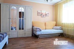 1-к квартира, посуточно, 42м2, 3/10 этаж