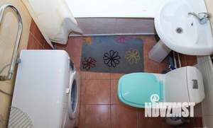 2-к квартира, посуточно, 50м2, 1/1 этаж