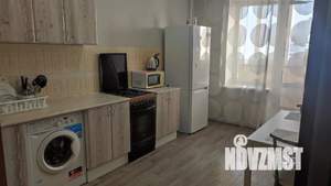 1-к квартира, посуточно, 44м2, 6/10 этаж