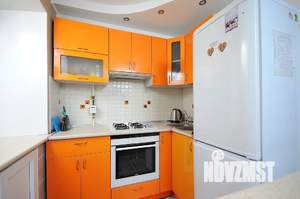 2-к квартира, посуточно, 43м2, 3/5 этаж