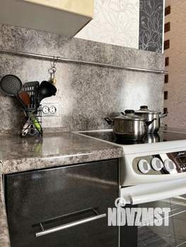 2-к квартира, посуточно, 40м2, 1/10 этаж