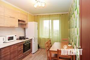 1-к квартира, посуточно, 47м2, 1/1 этаж