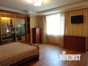 4-к квартира, на длительный срок, 156м2, 9/9 этаж