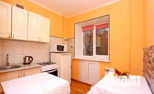 2-к квартира, посуточно, 38м2, 1/1 этаж