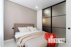 Студия квартира, посуточно, 40м2, 16/21 этаж