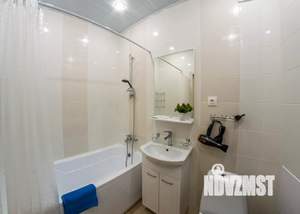 1-к квартира, посуточно, 40м2, 11/16 этаж