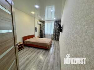 1-к квартира, посуточно, 44м2, 3/10 этаж