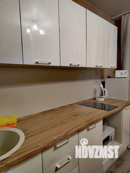 1-к квартира, посуточно, 42м2, 3/22 этаж