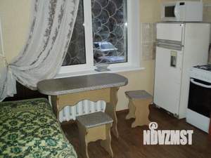 1-к квартира, посуточно, 38м2, 1/9 этаж