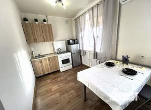 1-к квартира, посуточно, 32м2, 4/5 этаж