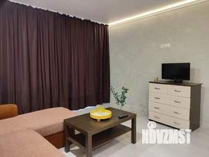 1-к квартира, посуточно, 37м2, 1/1 этаж