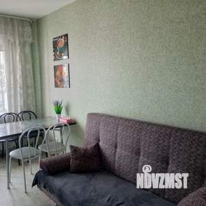1-к квартира, посуточно, 37м2, 10/10 этаж