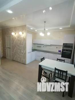 1-к квартира, посуточно, 40м2, 4/15 этаж