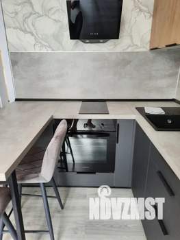 1-к квартира, посуточно, 41м2, 1/10 этаж