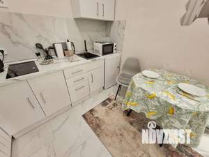 Студия квартира, посуточно, 31м2, 1/5 этаж