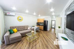 Студия квартира, посуточно, 34м2, 5/15 этаж