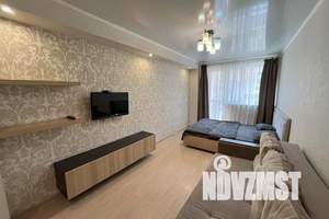 1-к квартира, посуточно, 42м2, 2/14 этаж