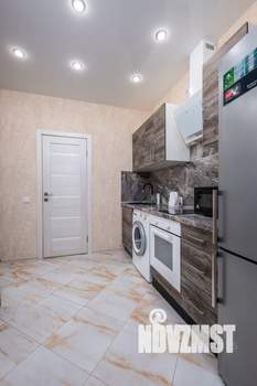 1-к квартира, посуточно, 40м2, 11/16 этаж