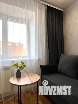 1-к квартира, посуточно, 37м2, 8/10 этаж