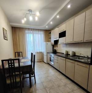 3-к квартира, на длительный срок, 76м2, 4/9 этаж