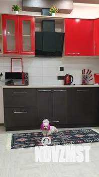 Студия квартира, посуточно, 35м2, 6/9 этаж