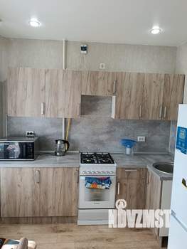 1-к квартира, посуточно, 37м2, 8/10 этаж